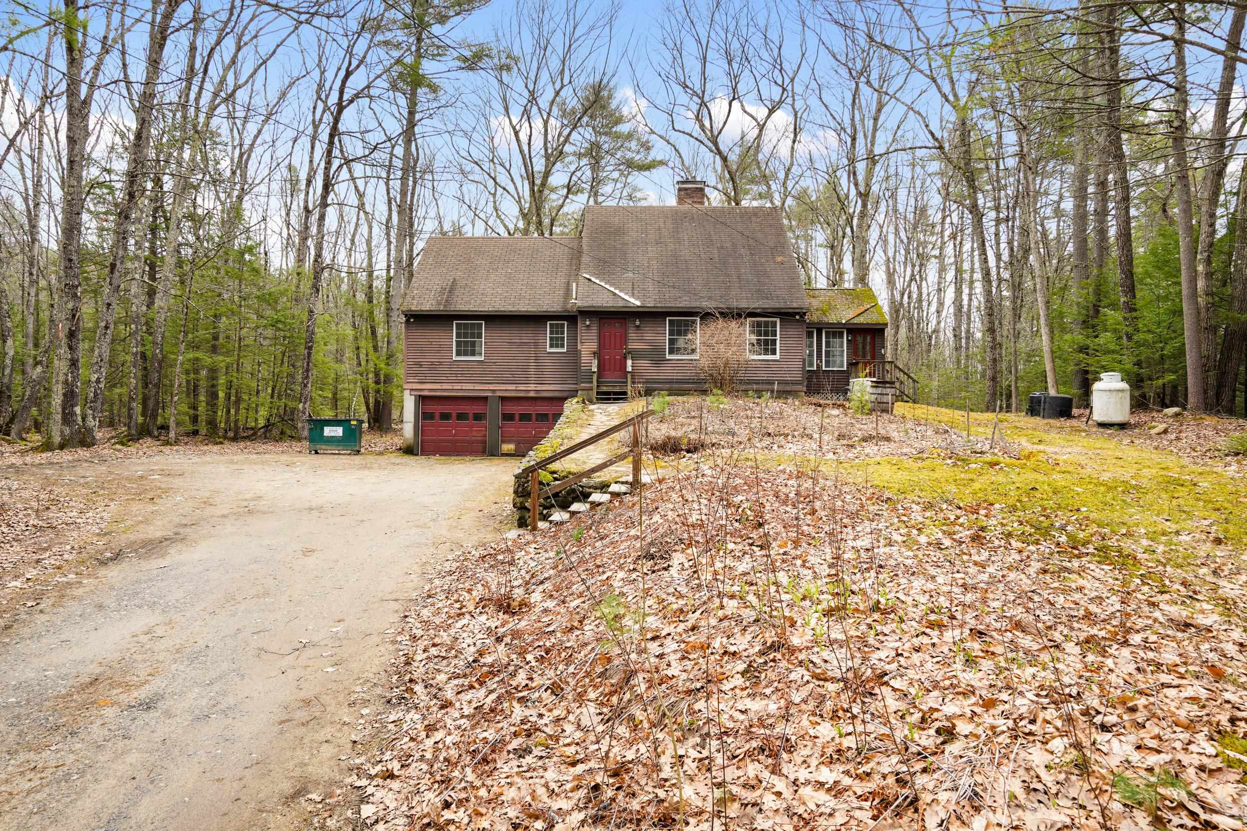 220 Riverdale Road New Boston, NH 03070 - Photo 1 of 35