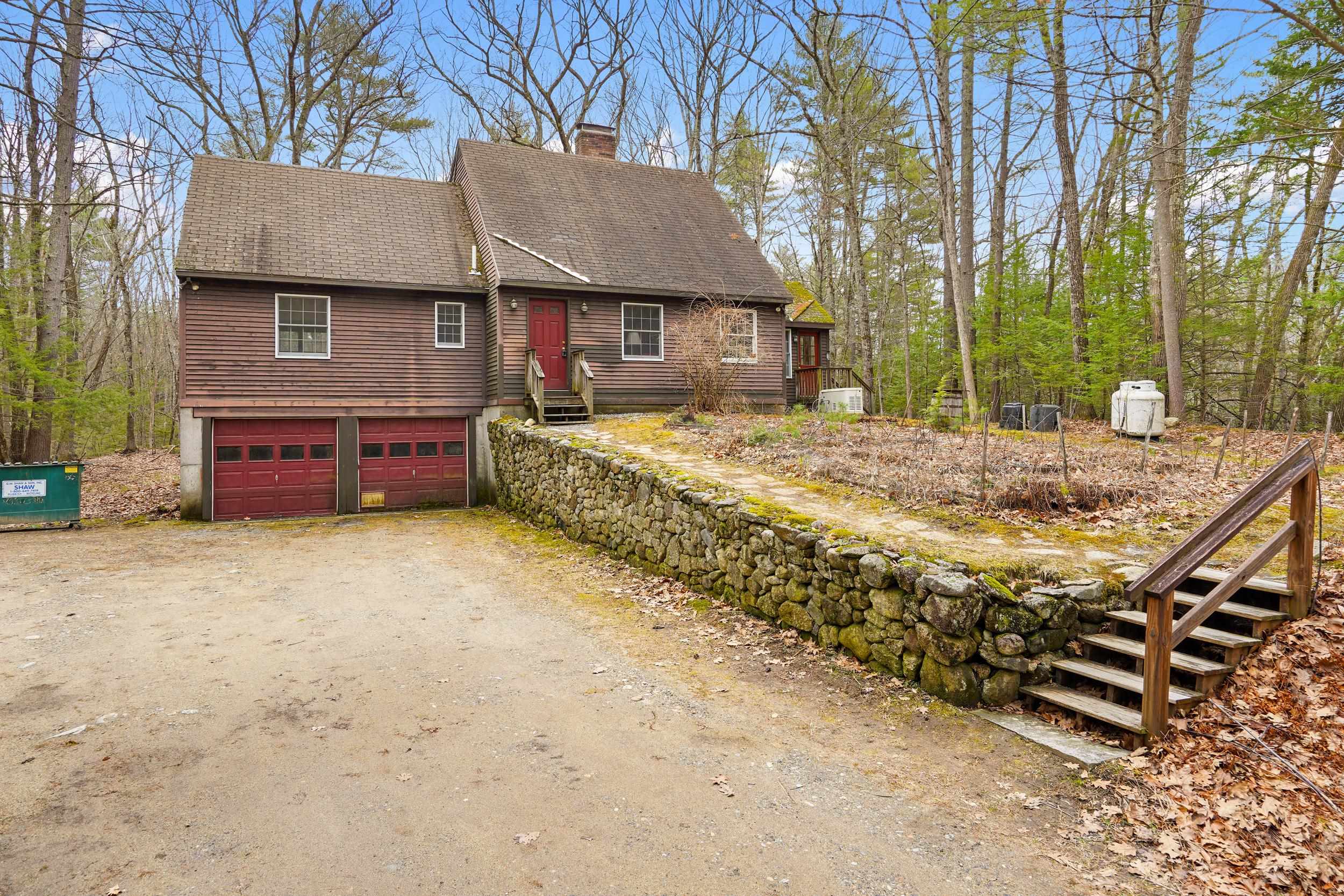 220 Riverdale Road New Boston, NH 03070 - Photo 3 of 35