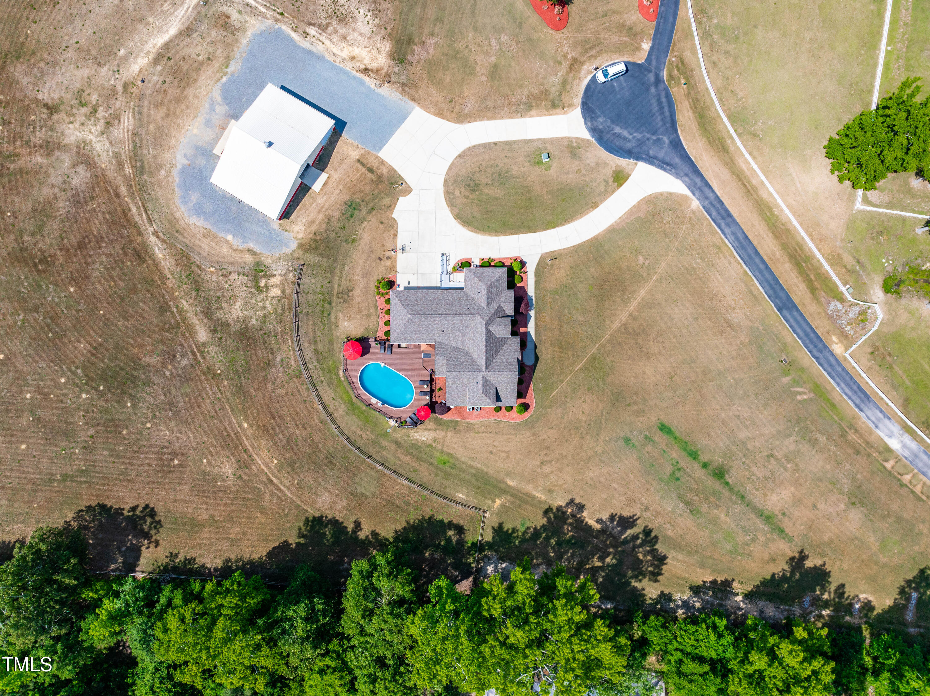 115 Three M Trail Benson, NC 27504 - Photo 66 of 80 DJI_20240502135133_0514_D