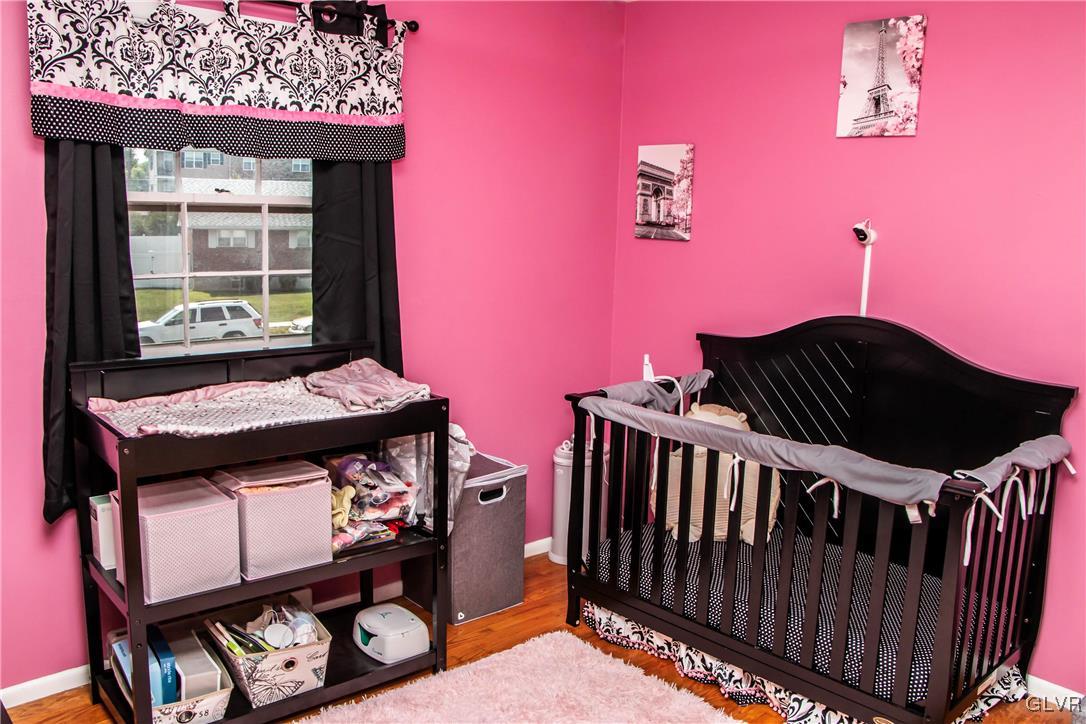 1806 Hampton Road Bethlehem, PA 18020 - Photo 23 of 42 Gallery Image 23