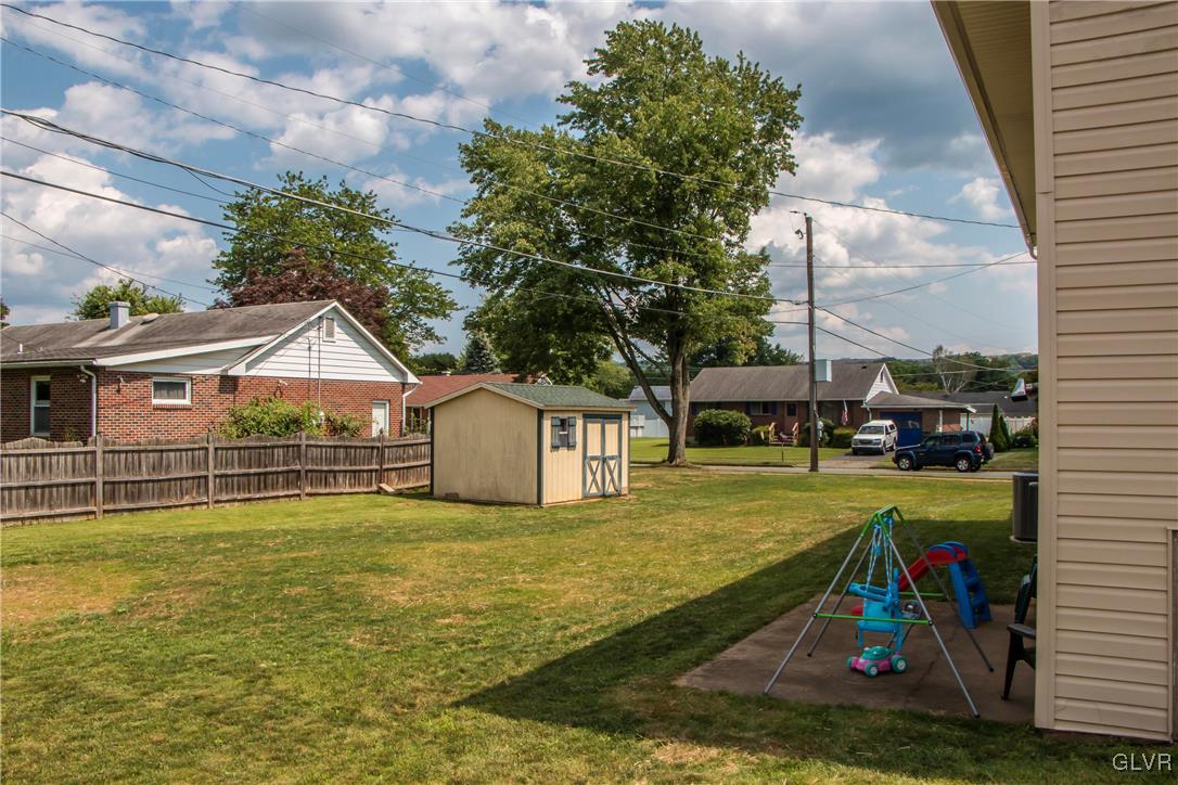 1806 Hampton Road Bethlehem, PA 18020 - Photo 40 of 42 Gallery Image 40