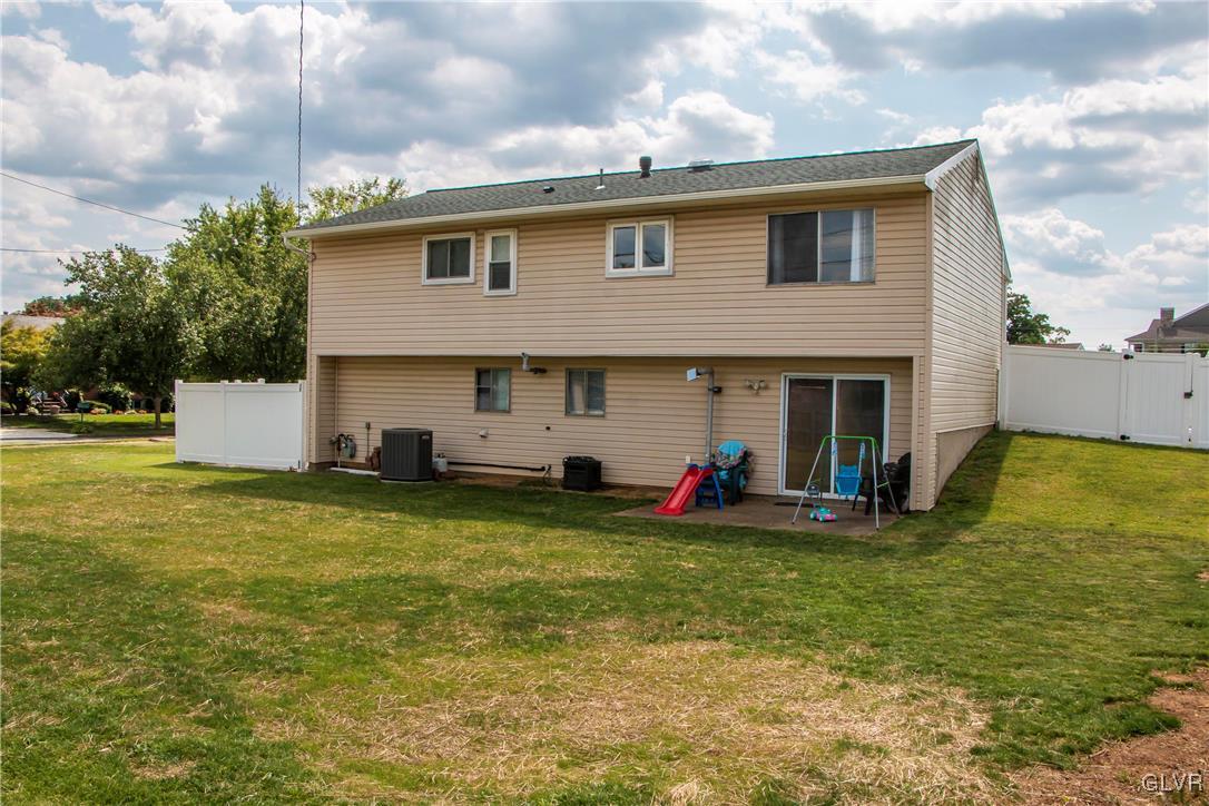 1806 Hampton Road Bethlehem, PA 18020 - Photo 41 of 42 Gallery Image 41