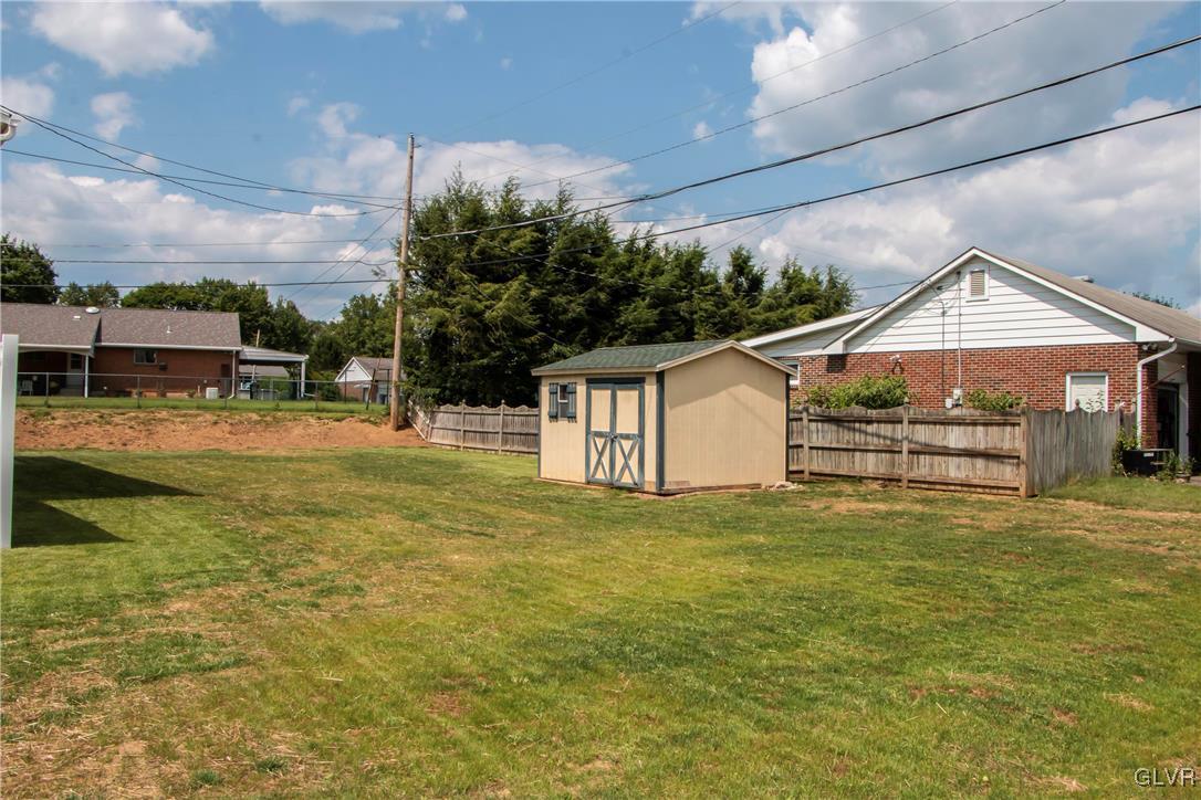 1806 Hampton Road Bethlehem, PA 18020 - Photo 42 of 42 Gallery Image 42