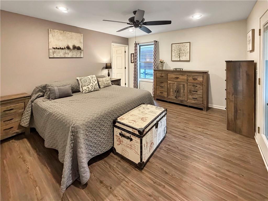 28251 Shore Road Warsaw, MO 65355 - Photo 25 of 93