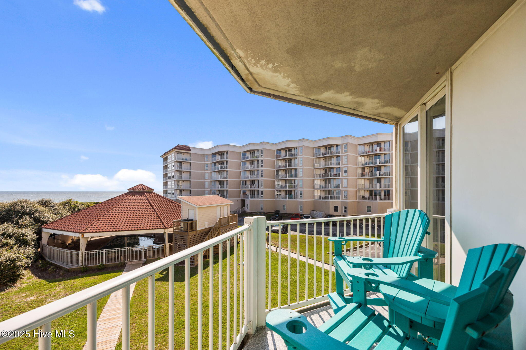 2000 New River Inlet Road, Unit 2206 North Topsail Beach, NC 28460 - Photo 47 of 71 55-web-or-mls-IMG_3733