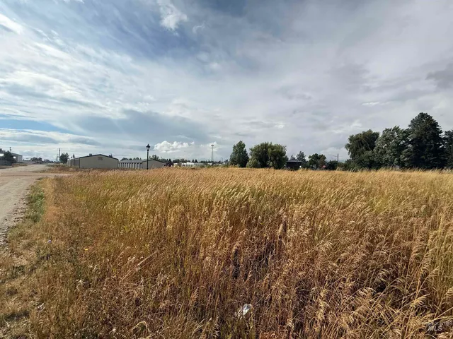 $47,500 | 201 East Spruce, Fairfield, ID 83327