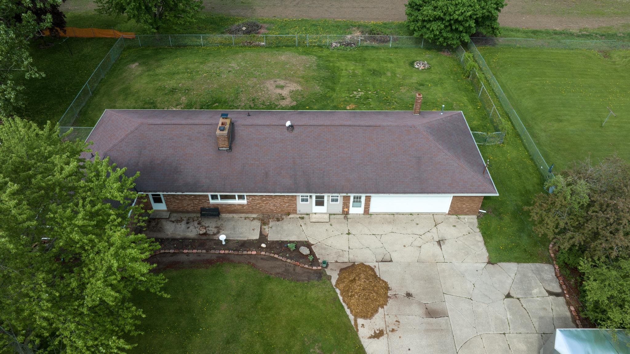 8933 North Mission Road Clare, MI 48617 - Photo 66 of 73 1900080-65.JPG