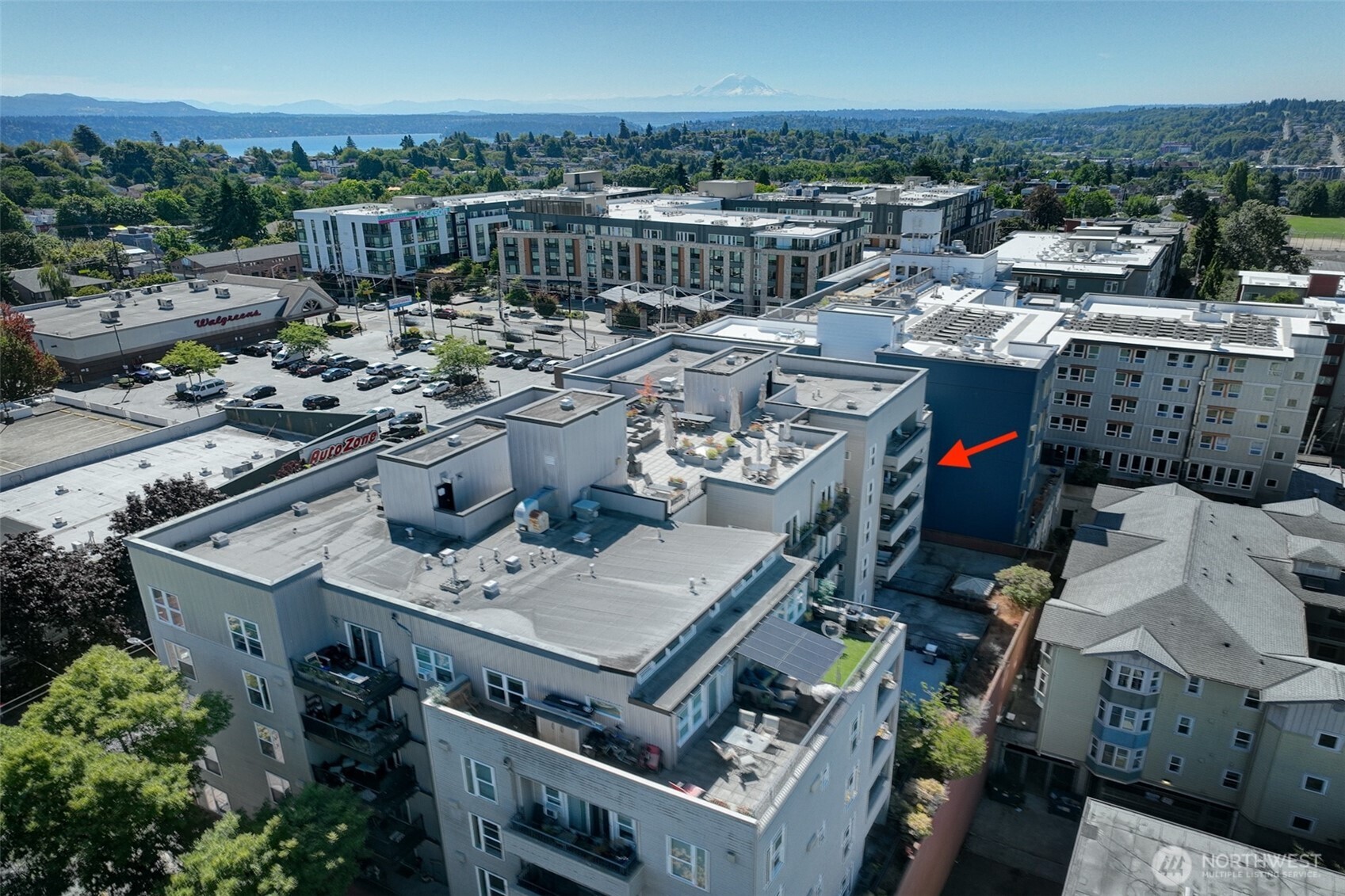 303 23rd Avenue South, Unit 506 Seattle, WA 98144 - Photo 35 of 36 a view of city from terrace with seating space