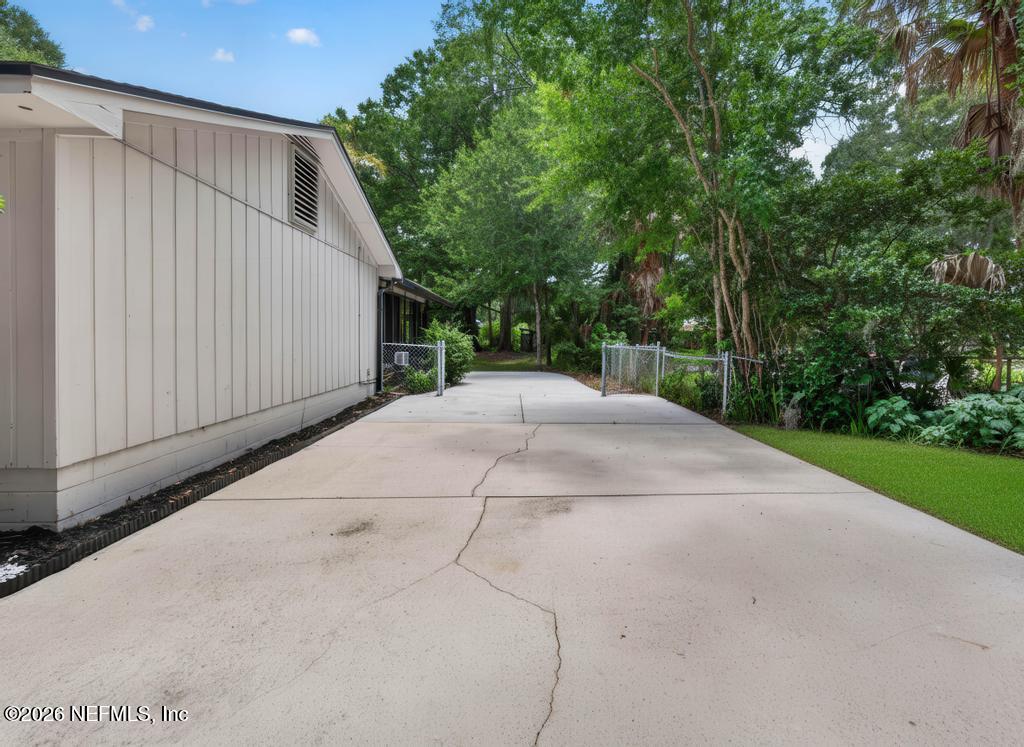 2834 Mandarin Meadows Drive North Jacksonville, FL 32223 - Photo 88 of 104 2834 Mandarin Meadows Dr N-105