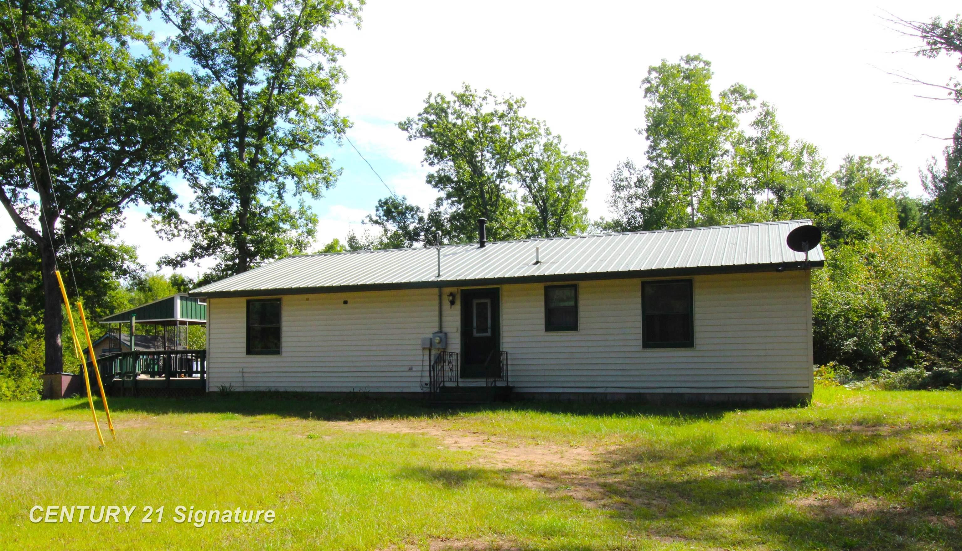 6595 Wickert Road Hale, MI 48739 - Photo 1 of 23 50221795-98424fa4-08e4-4061-a5bc-e2f1fcdf385d.JPG
