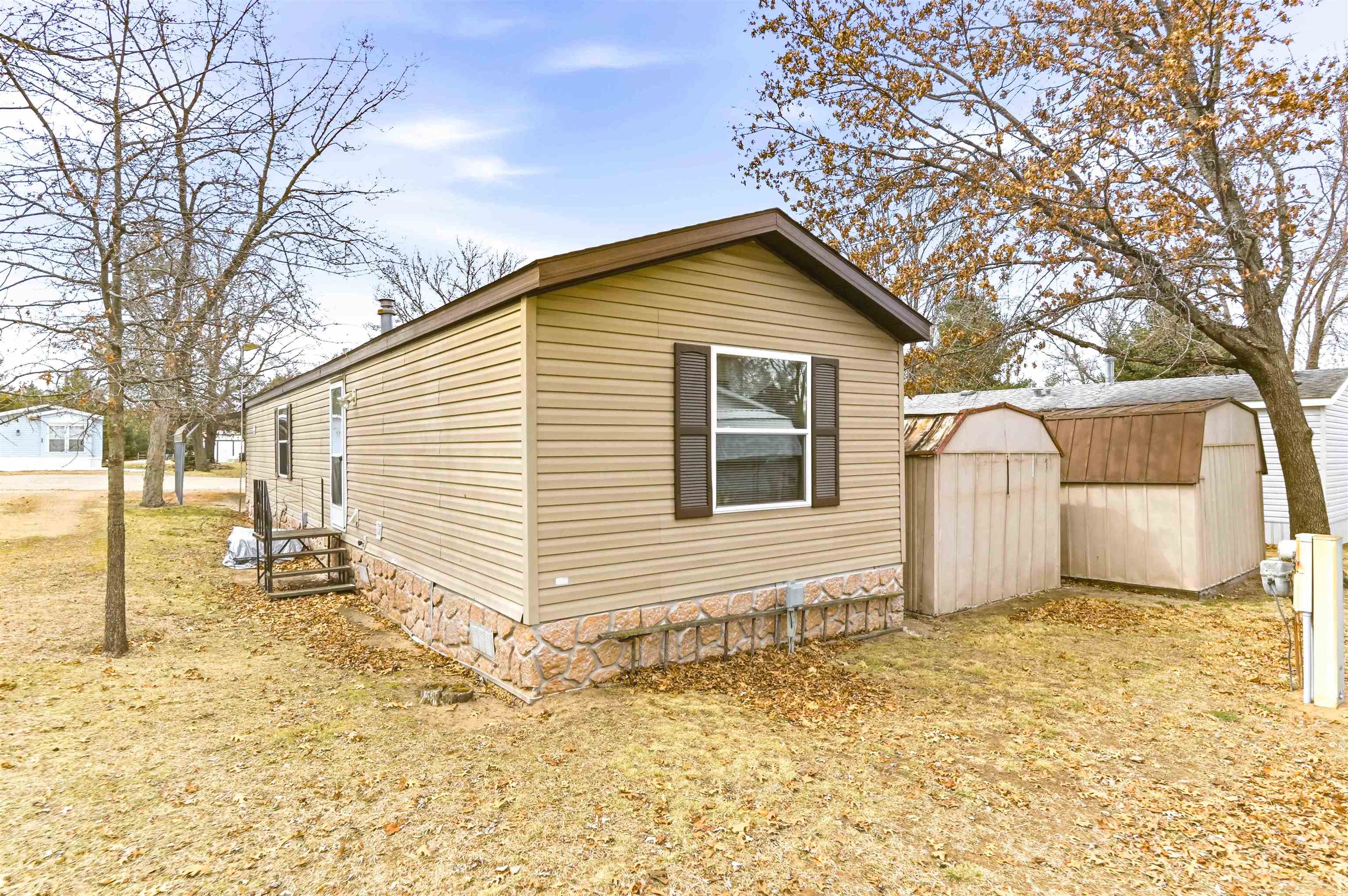 1870 County F, Unit 77 Friendship, WI 53934 - Photo 5 of 25