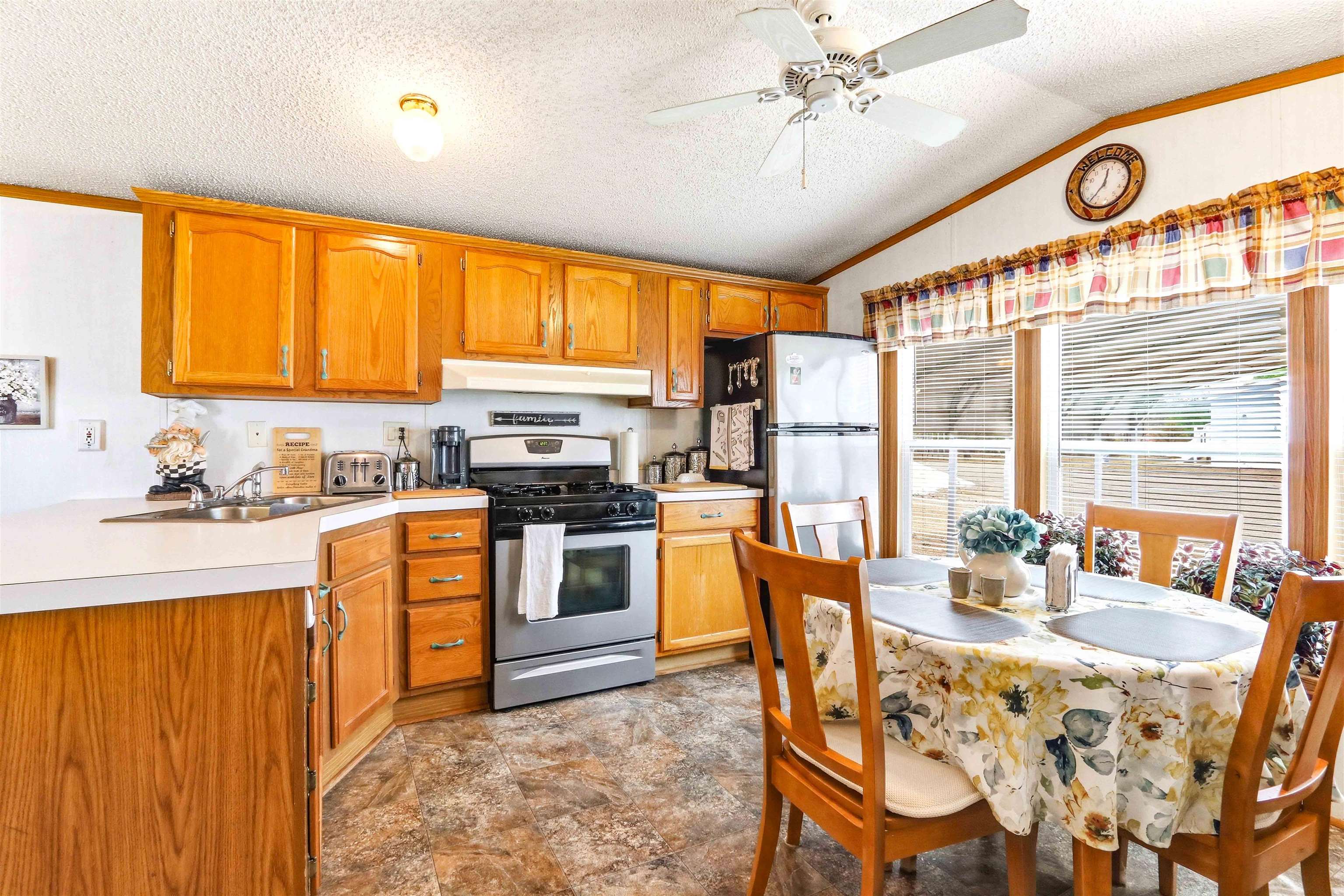 1870 County F, Unit 77 Friendship, WI 53934 - Photo 10 of 25