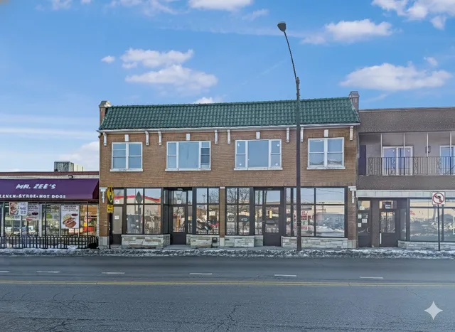 $2,650 | 6411 West Irving Park Road, Unit 2, Chicago, IL 60634