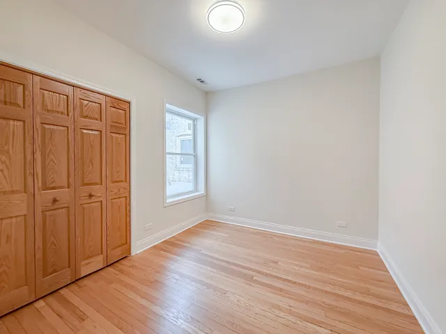 $2,650 | 6411 West Irving Park Road, Unit 2, Chicago, IL 60634