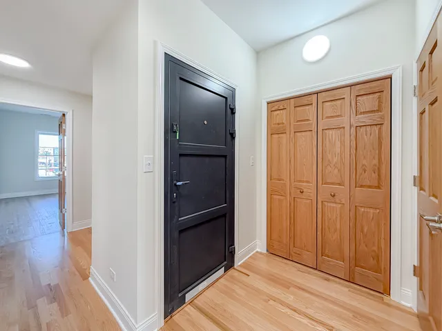 $2,650 | 6411 West Irving Park Road, Unit 2, Chicago, IL 60634