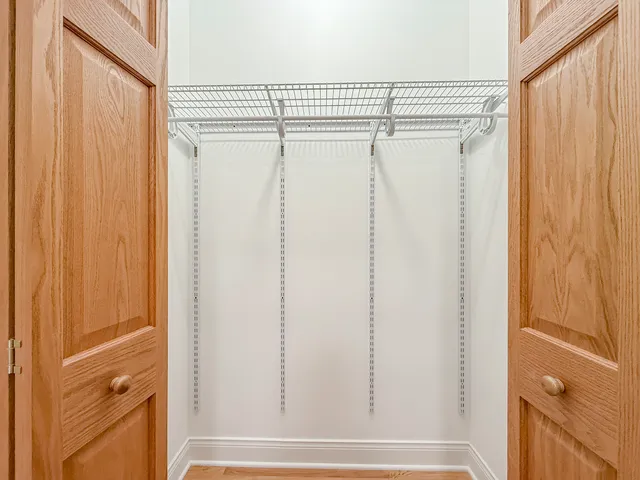 $2,650 | 6411 West Irving Park Road, Unit 2, Chicago, IL 60634