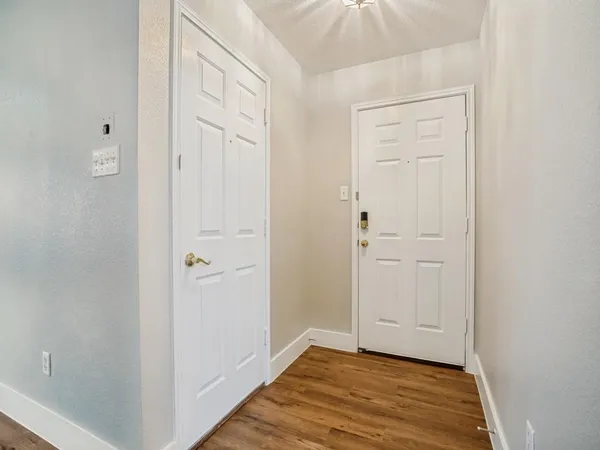$1,900 | 252 Pine Crest Drive, Justin, TX 76247