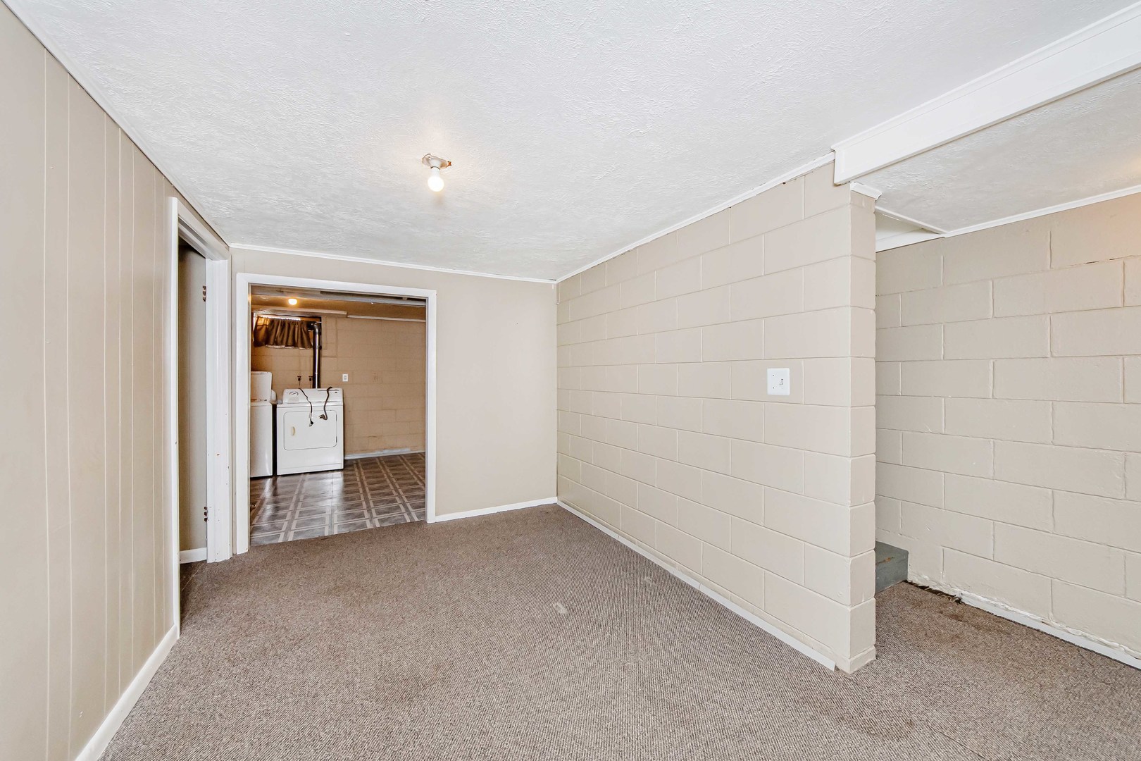7 University Court Normal, IL 61761 - Photo 21 of 34 Gallery Image 21