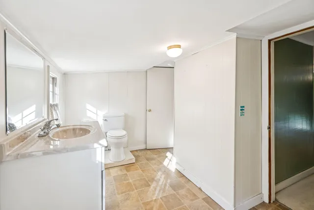 $310,000 | 33 Western Avenue, Fairfield, ME 04937