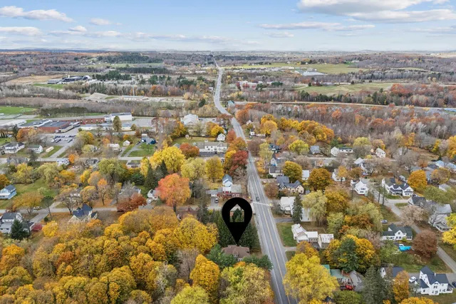 $310,000 | 33 Western Avenue, Fairfield, ME 04937