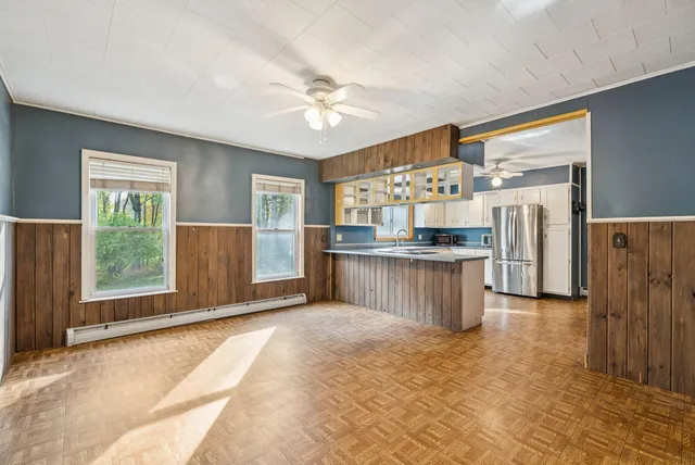 $310,000 | 33 Western Avenue, Fairfield, ME 04937