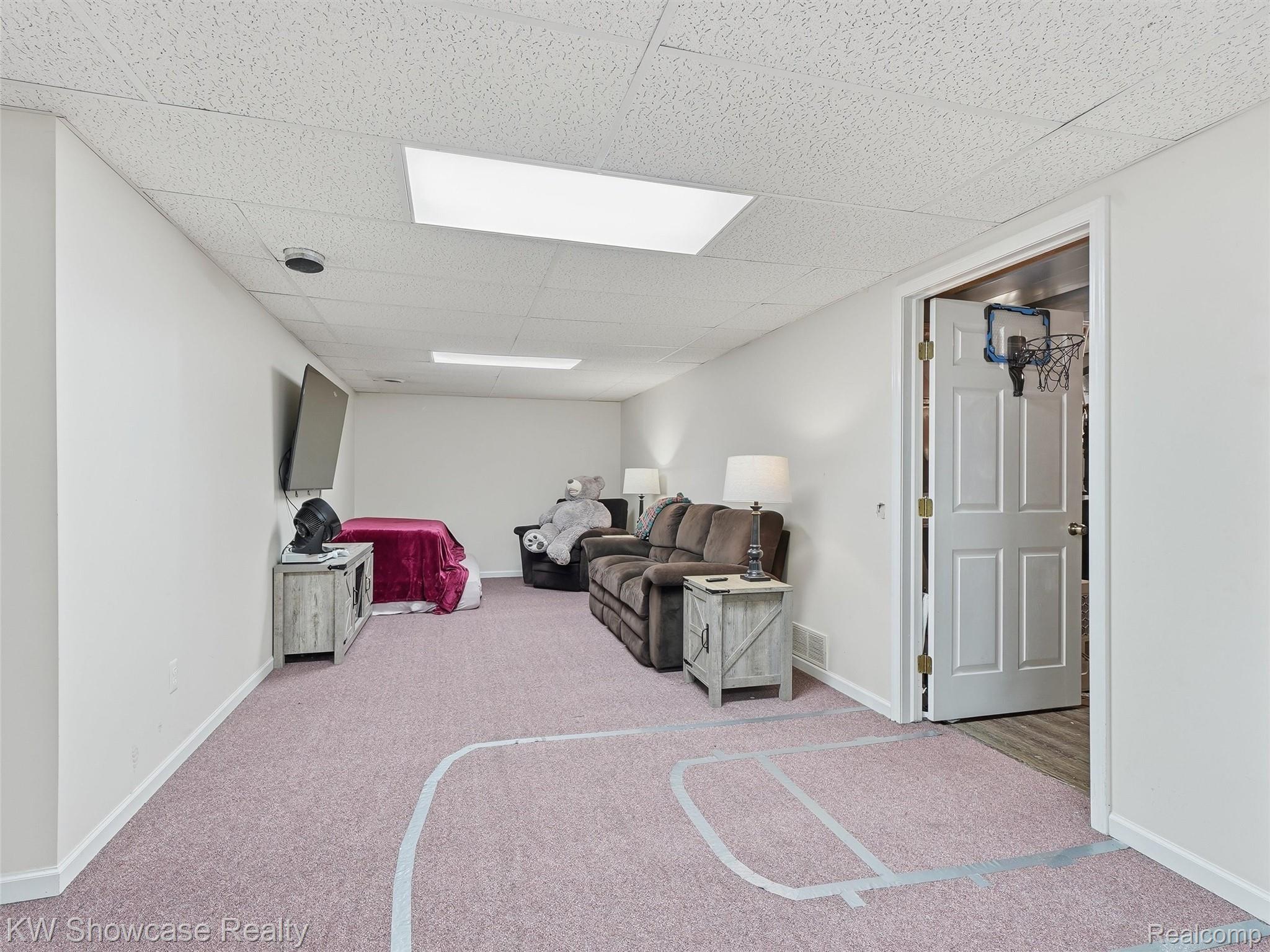 3360 Pleasant Valley Road Brighton, MI 48114 - Photo 39 of 60 49-DSC06125.jpg