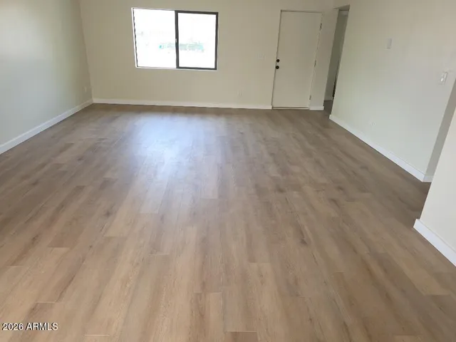 $2,100 | 8015 West Roma Avenue, Phoenix, AZ 85033