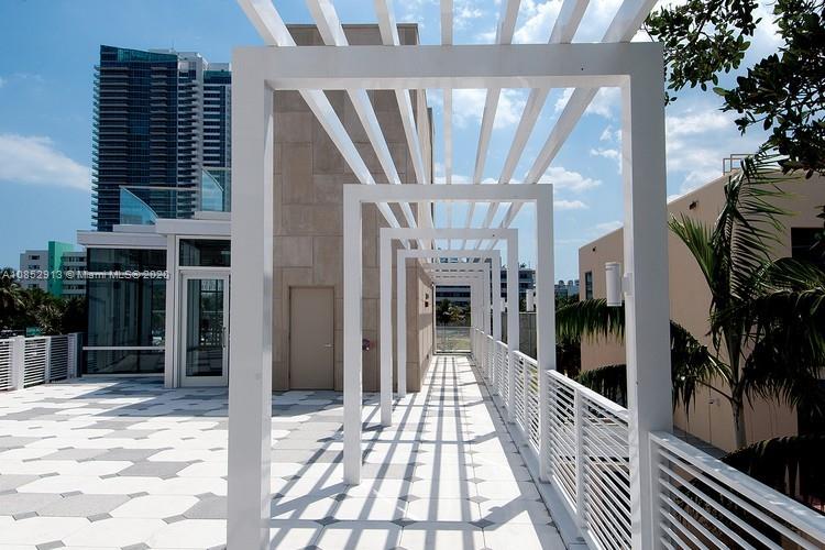 200 23rd Street, Unit 203 Miami Beach, FL 33139 - Photo 37 of 79 a view of a balcony