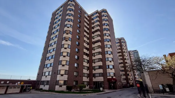 $54,950 | 7337 South South Shore Drive, Unit 912, Chicago, IL 60649