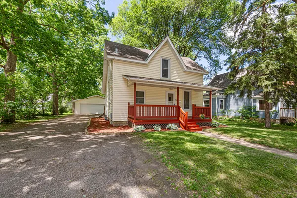$229,900 | 720 8th Avenue Northwest, Faribault, MN 55021