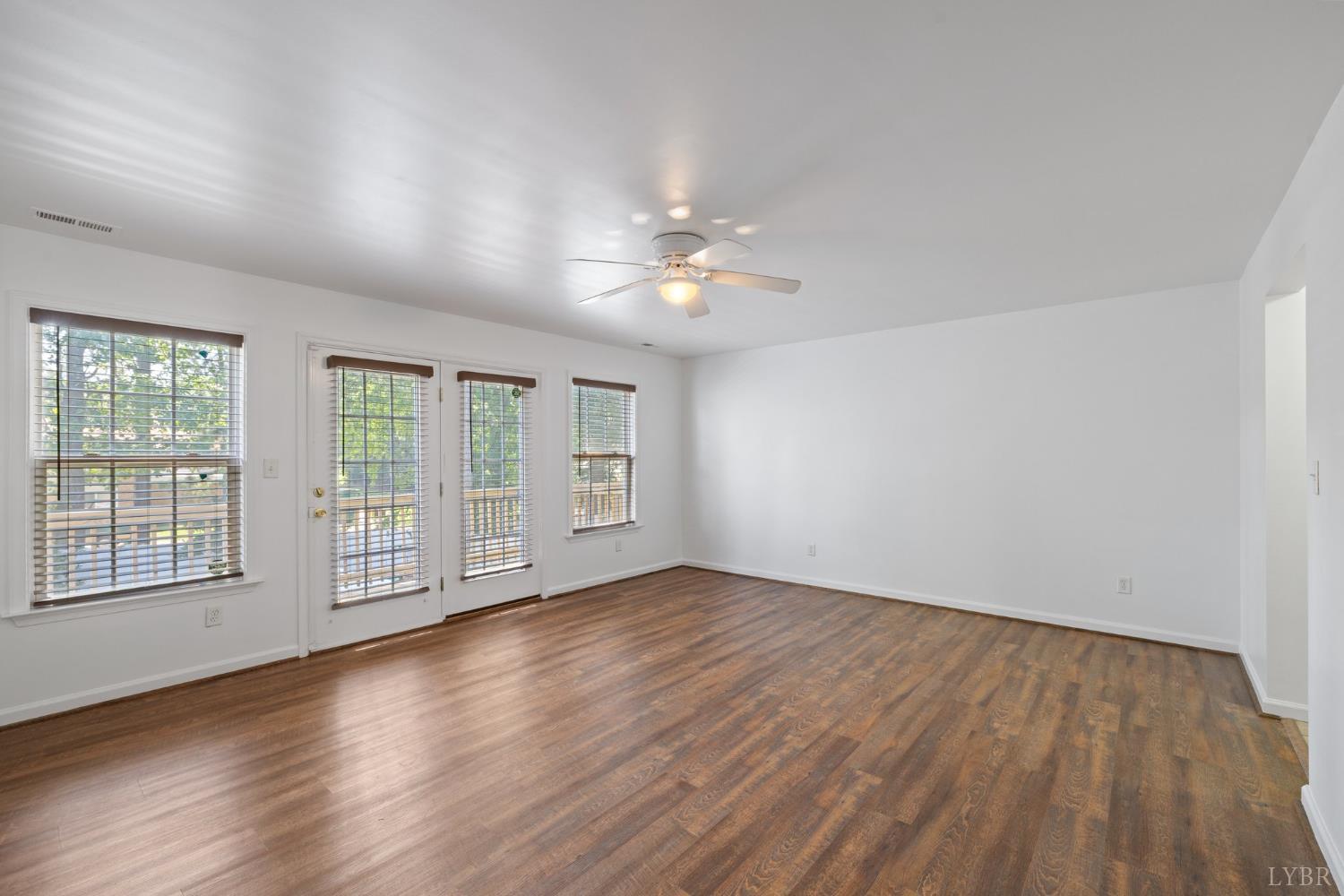 2398 Azalea Garden Road Norfolk, VA 23513 - Photo 7 of 29 Gallery Image 7