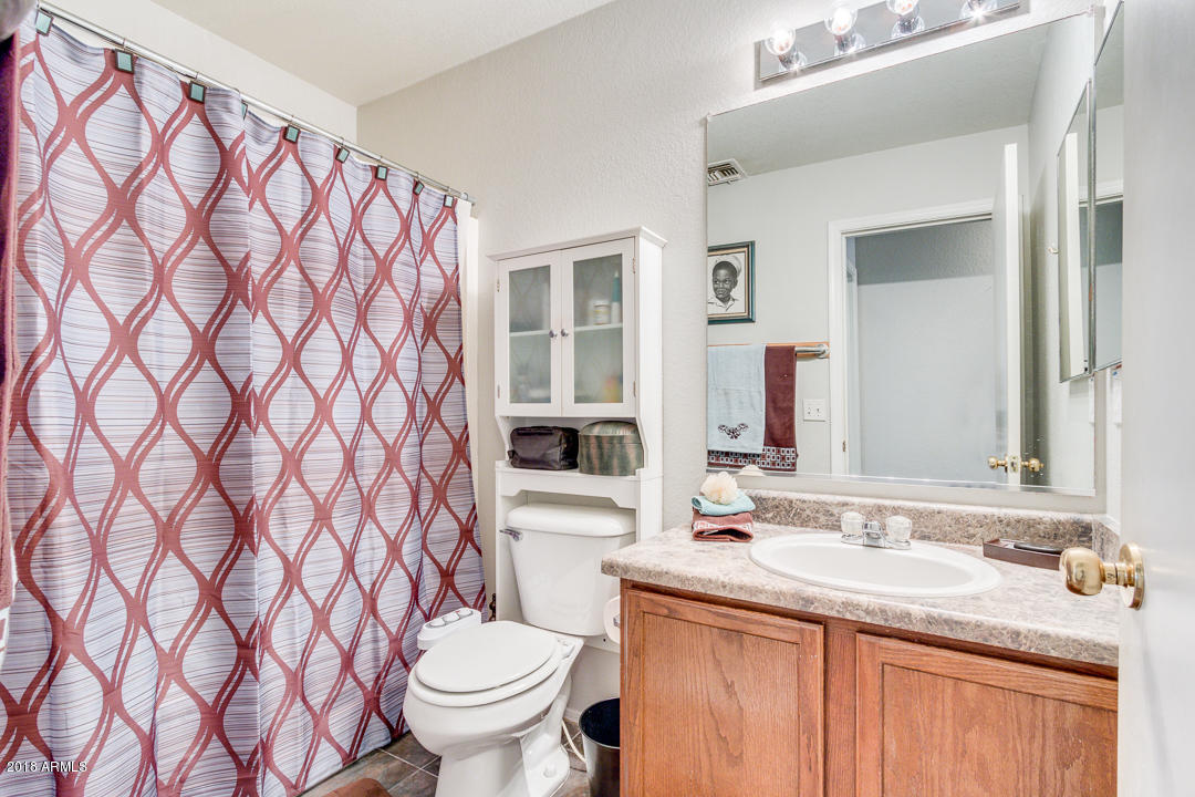 9428 West Jamestown Road Phoenix, AZ 85037 - Photo 28 of 35 29-Jamestown