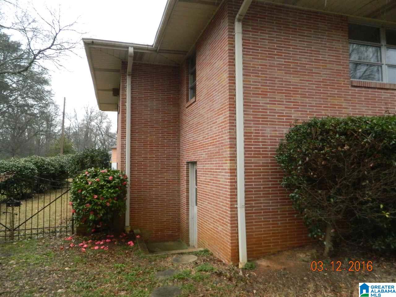 125 Cedar Lane Bessemer, AL 35023 - Photo 8 of 26