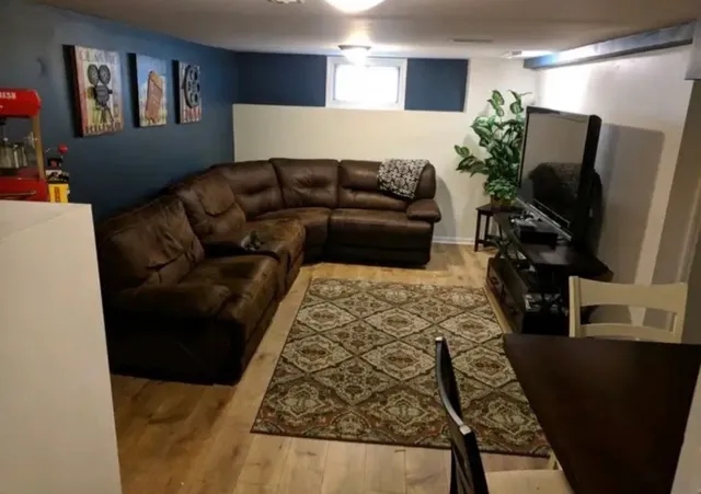 $4,750 | 754 Spring Road, Elmhurst, IL 60126