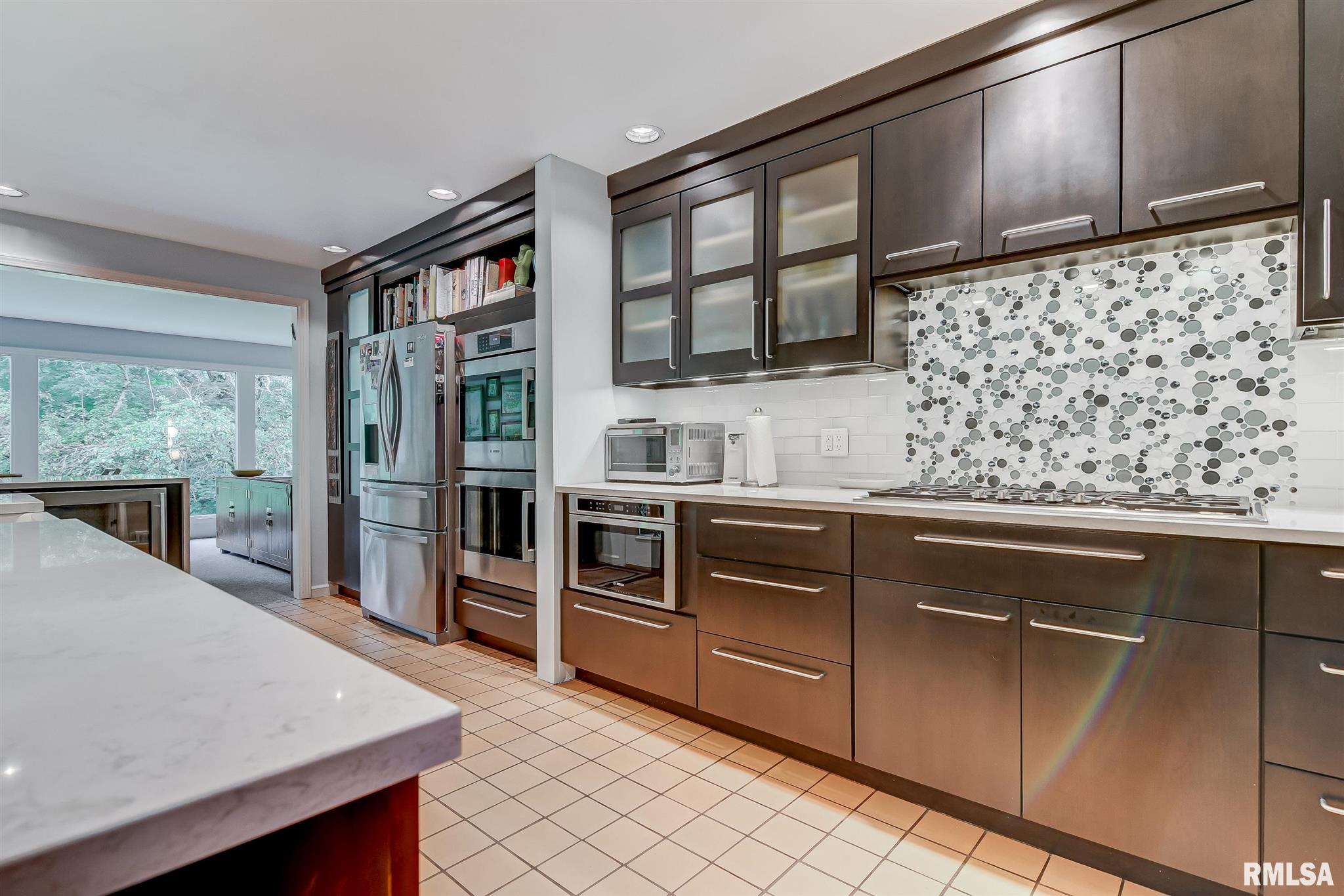 1760 Chatham Road Springfield, IL 62704 - Photo 14 of 50 Gallery Image 14