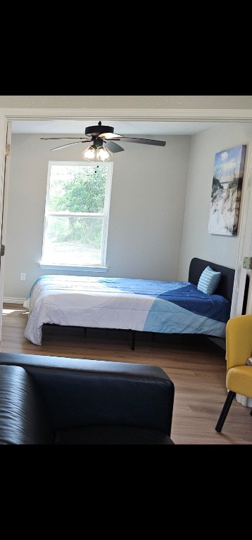 1701 Sycamore Street Temple, TX 76502 - Photo 9 of 20 a bathroom with a sink and a window