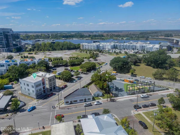$485,000 | 314 Davis Street, Unit 301, Wilmington, NC 28401