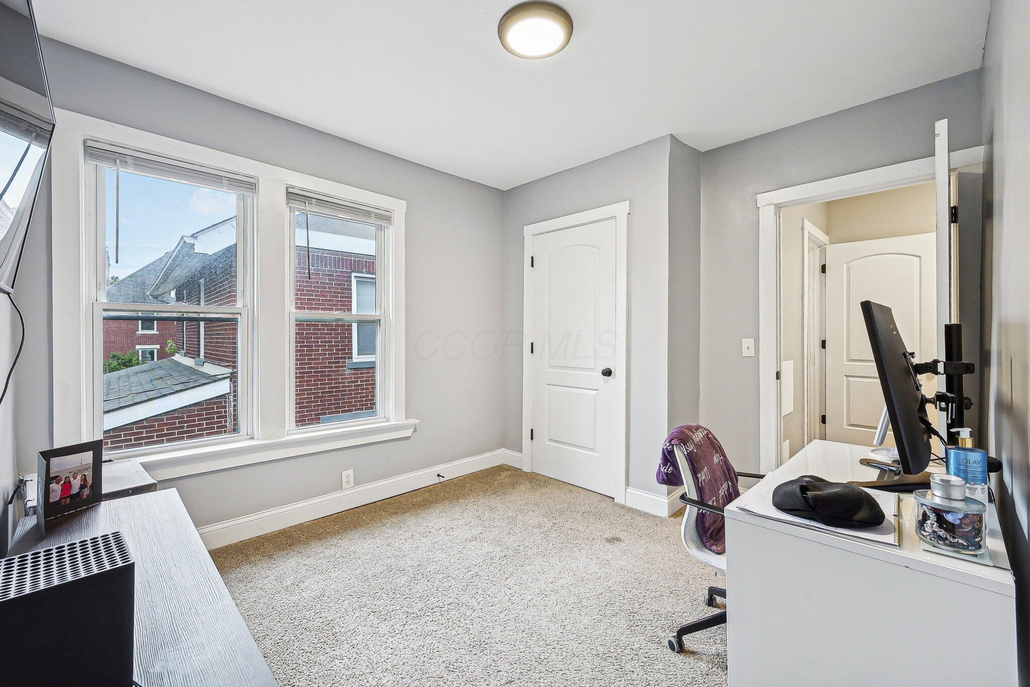 556-558 Berkeley Road Columbus, OH 43205 - Photo 30 of 50 Berkeley Rd 558-030