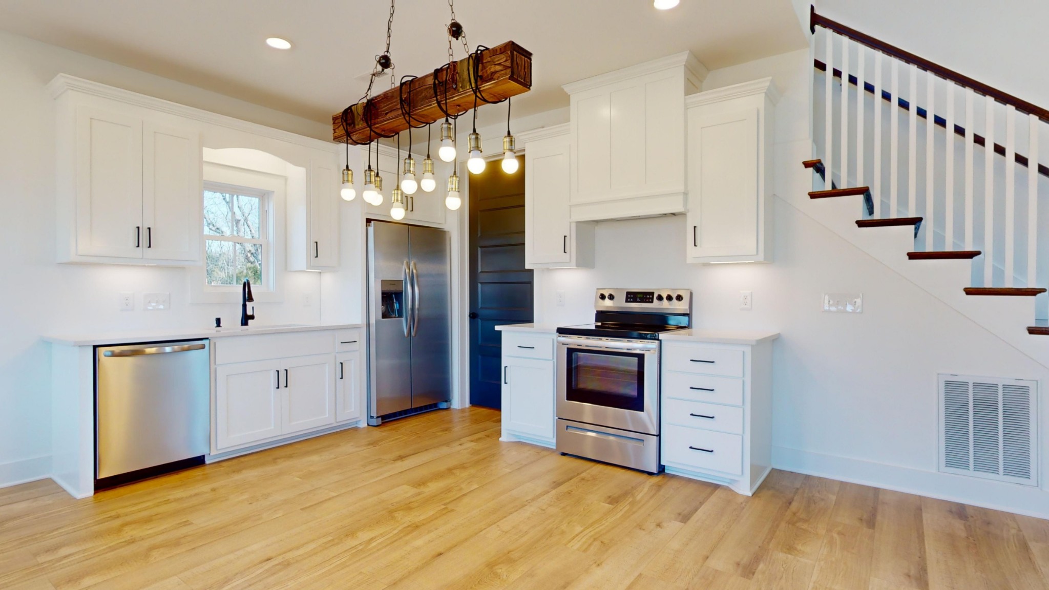 874 Longview Road Shelbyville, TN 37160 - Photo 12 of 35 Gallery Image 12