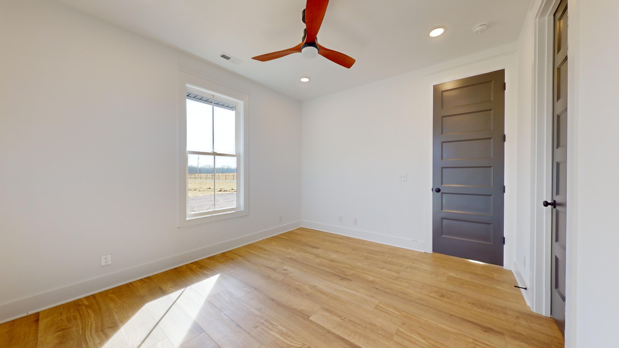 874 Longview Road Shelbyville, TN 37160 - Photo 21 of 35 Gallery Image 21