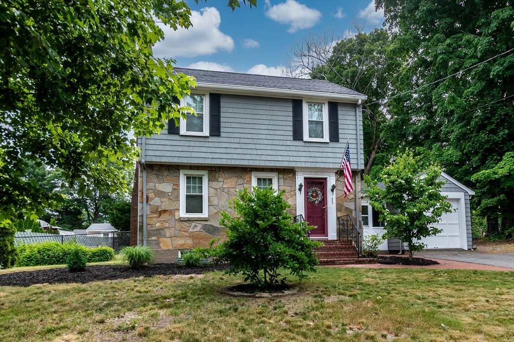 862 Pleasant Street Canton, MA 02021 - Photo 3 of 28