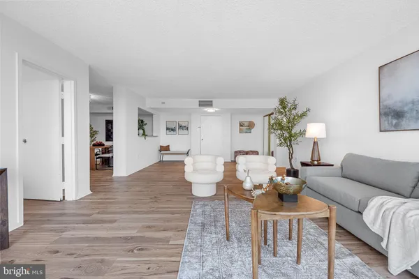 $585,000 | 1515 South Arlington Ridge Road, Unit 703, Arlington, VA 22202