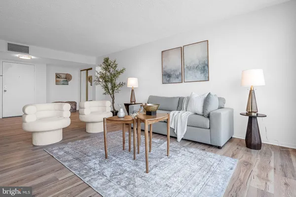 $585,000 | 1515 South Arlington Ridge Road, Unit 703, Arlington, VA 22202