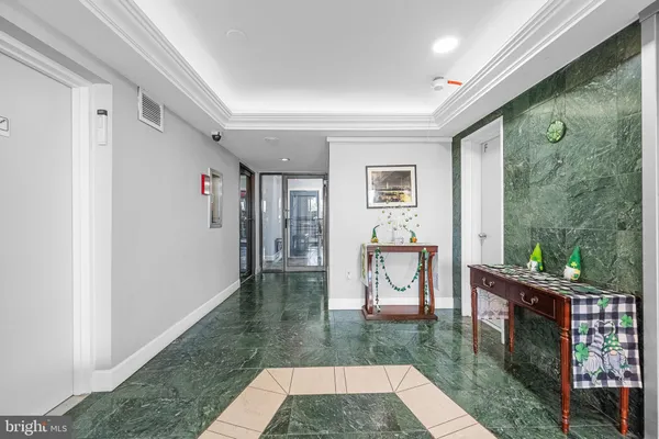 $585,000 | 1515 South Arlington Ridge Road, Unit 703, Arlington, VA 22202