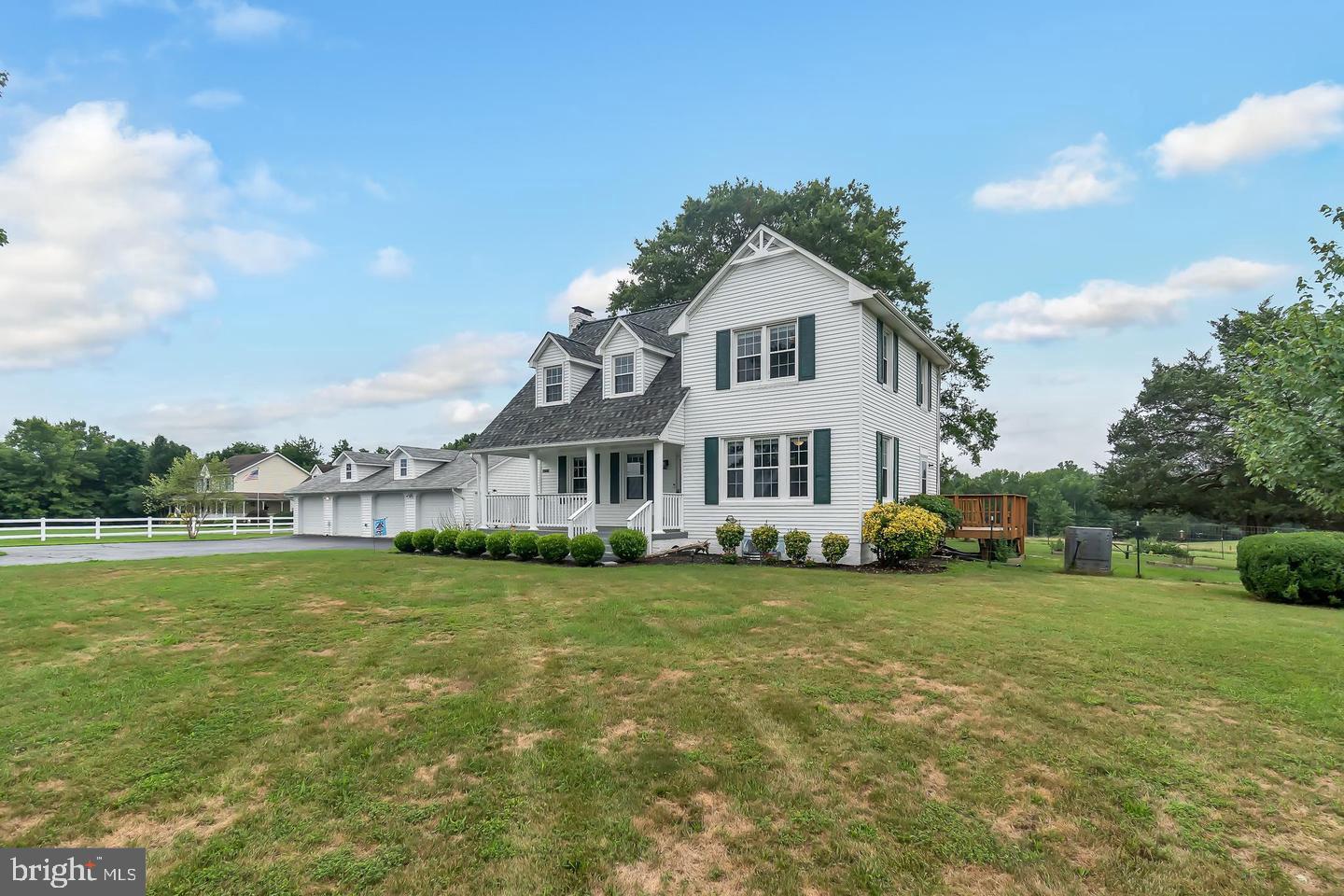 Rennovated farmhouse with country views