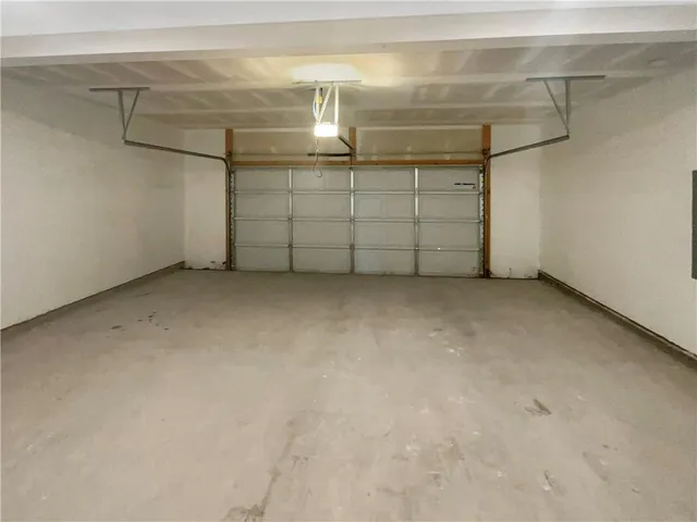 a view of a garage