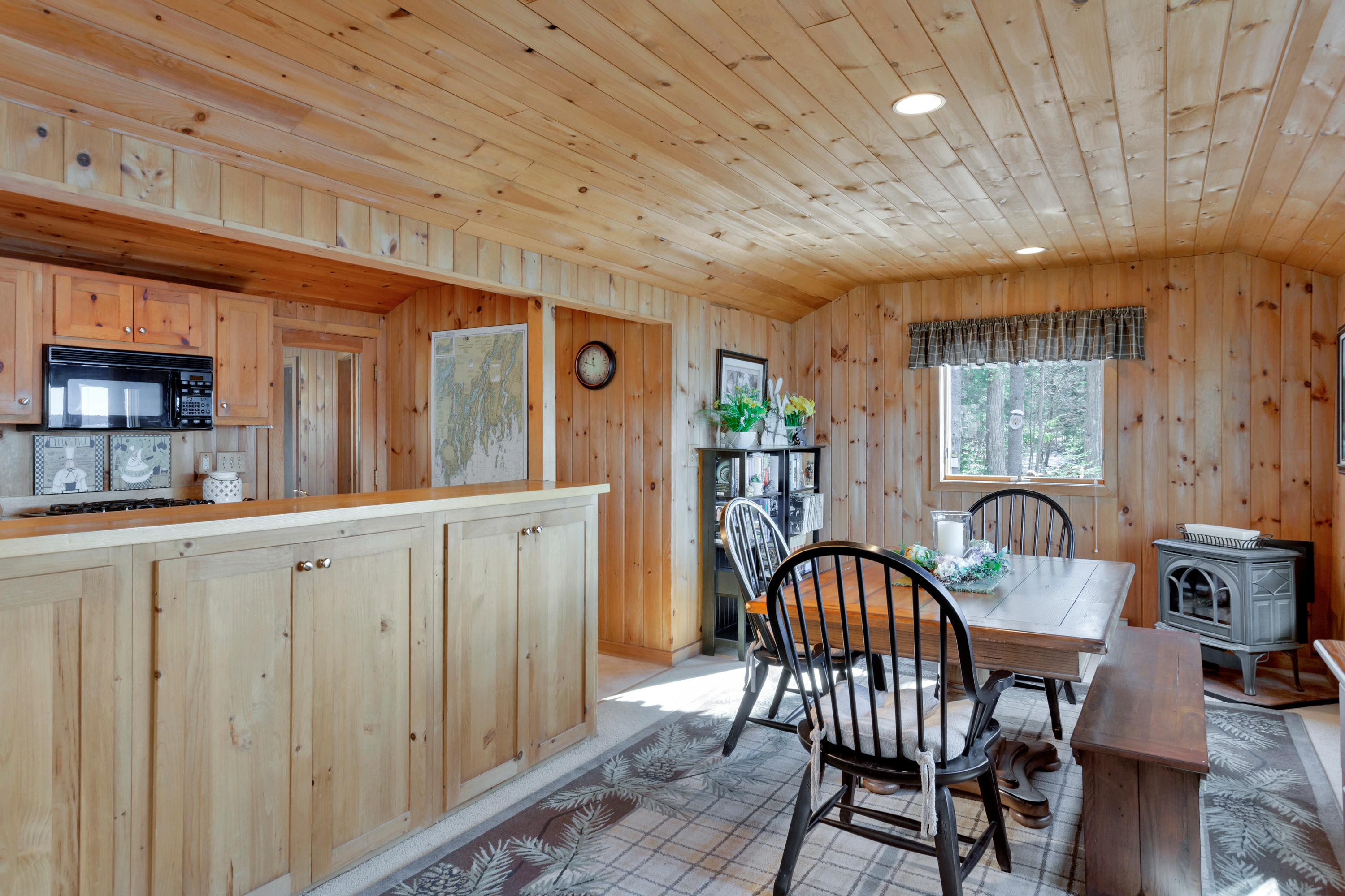 964 Cross Point Road Edgecomb, ME 04556 - Photo 9 of 45 11-964CrossPointRd-Edgecomb-KS