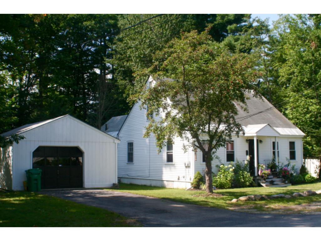 17 Nutter Street Rochester, NH 03867 - Photo 1 of 25