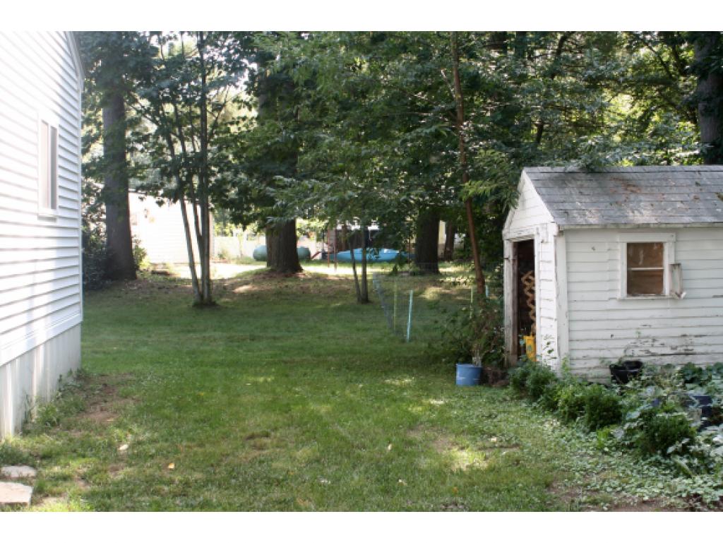 17 Nutter Street Rochester, NH 03867 - Photo 8 of 25