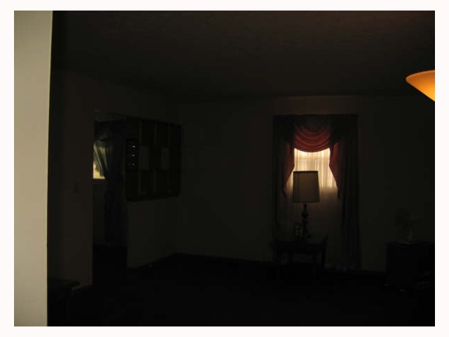 1270 Bernhard Road Columbus, OH 43227 - Photo 2 of 8 Gallery Image 2